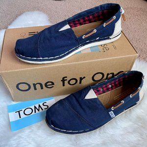 TOMS Bimini Stitchout Drawstring Navy Boat Shoes